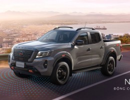NISSAN VIỆT NAM CHÍNH THỨC RA MẮT NISSAN ALMERA VÀ NISSAN NAVARA PHIÊN BẢN MỚI VỚI TIÊU CHUẨN KHÍ THẢI EURO 5